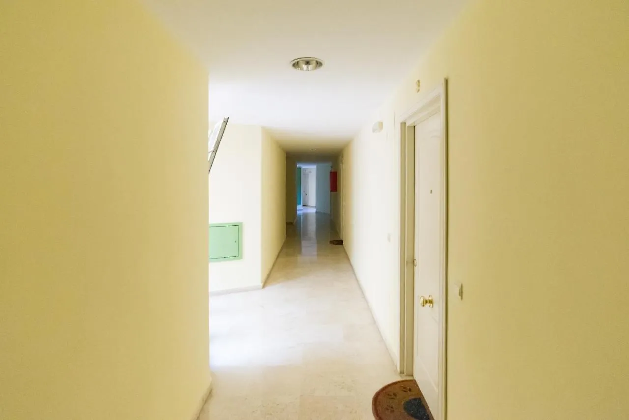 Malagasuite Torremolinos Beach Apartment
