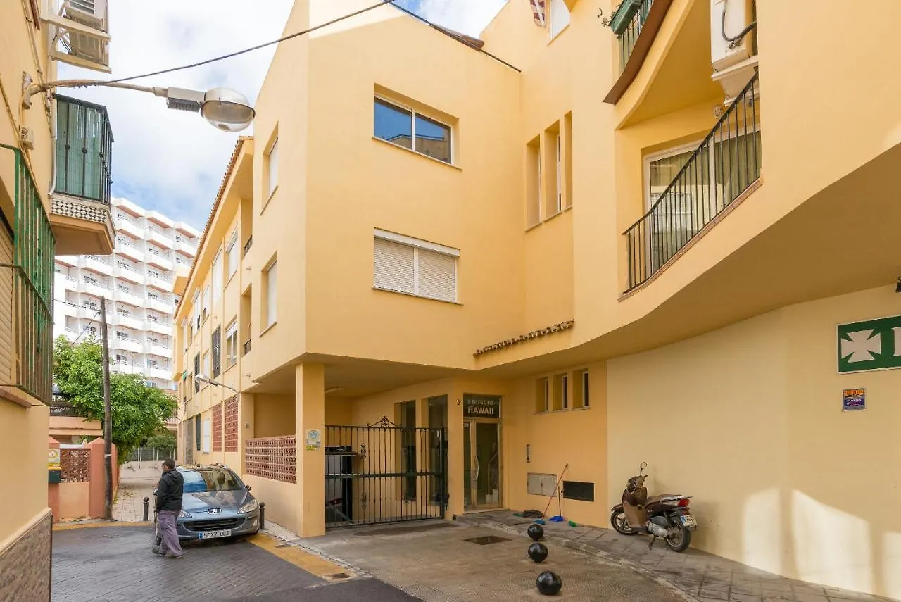 Malagasuite Torremolinos Beach Apartment