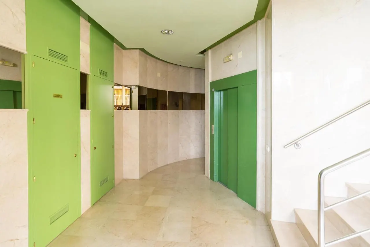 Malagasuite Torremolinos Beach Apartment