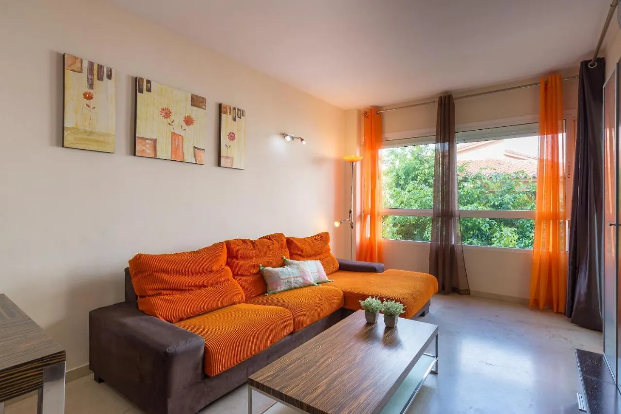 Malagasuite Torremolinos Beach Apartment